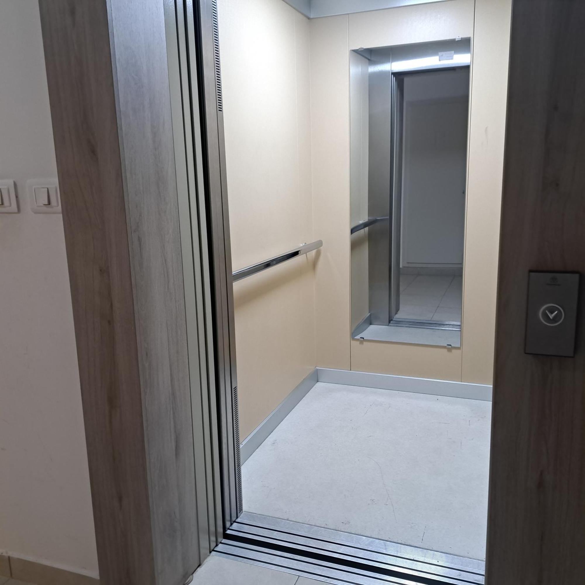 Marina City Key Luxury Studio Podgorica Eksteriør billede